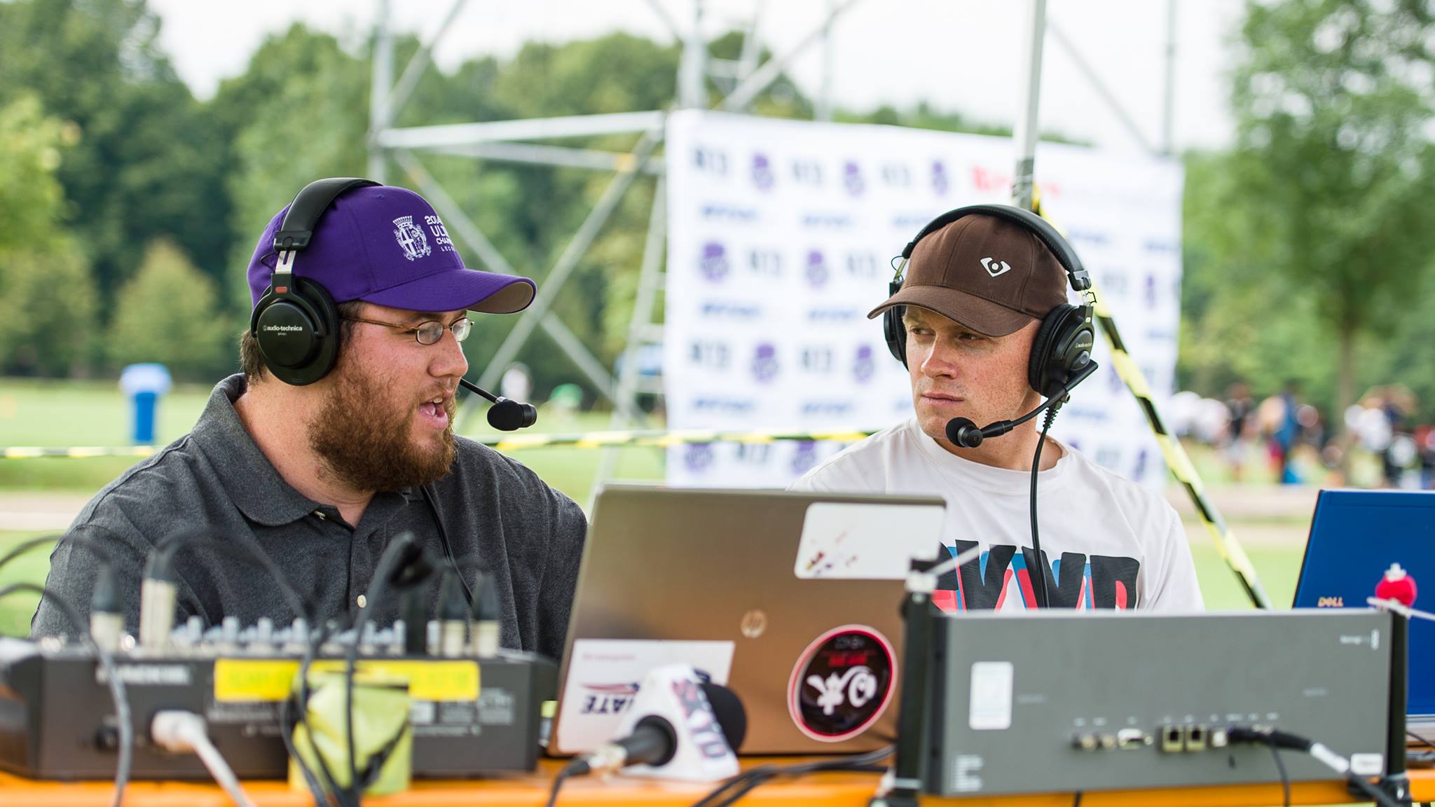 Bryan Jones and Liam Rosen commentate at WJUC in Lecco. (Photo by Kevin Leclaire - UltiPhotos.com)