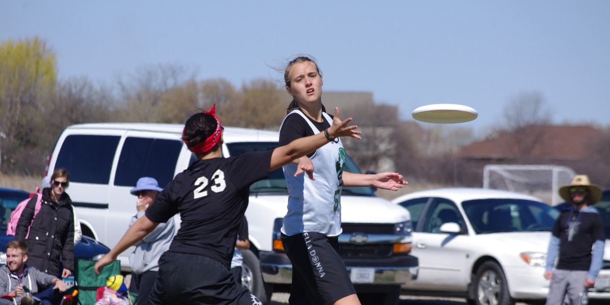 Freshman Lauren Allin breaking the mark vs. Wisconsin-Eau Claire. Photo credit: Molly Berkholtz